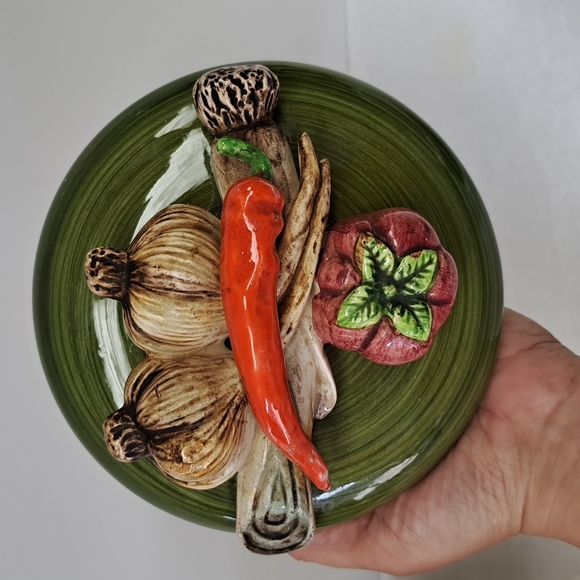 - Vintage ceramic” 5th Ave” handpainted canister set " Garden Harvest" - Picture 7 of 16